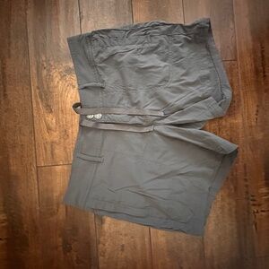 prAna Women's shorts, size 8